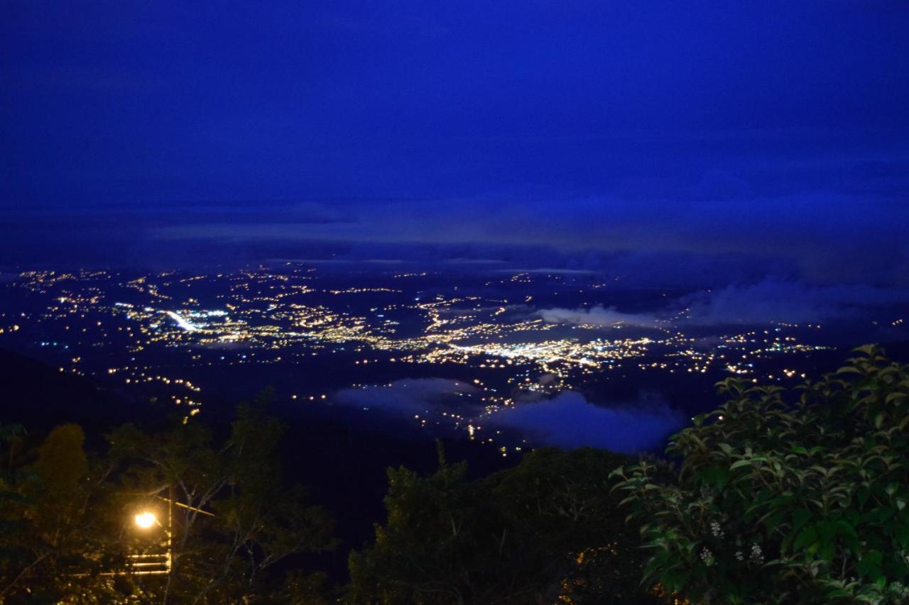 Mirador Valle Del General La Ese Bagian luar foto